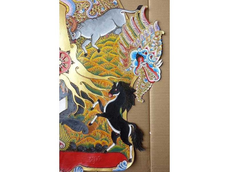 gunungan i-diponegoro-front-right-horse-naga